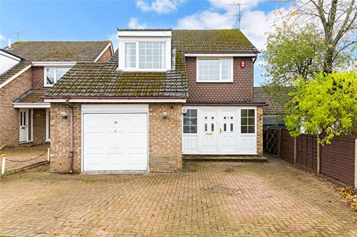 4 Bedroom Detached House To Rent In Crawley Close, Slip End, Bedfordshire, LU1