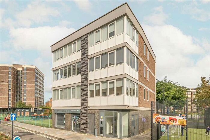 1 Bedroom Flat To Rent In New North Road, Shoreditch, N1