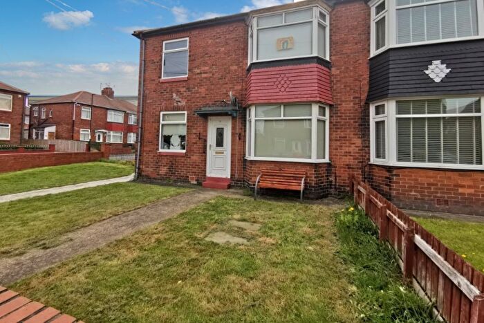 2 Bedroom Flat To Rent In Marondale Avenue, Newcastle Upon Tyne, NE6