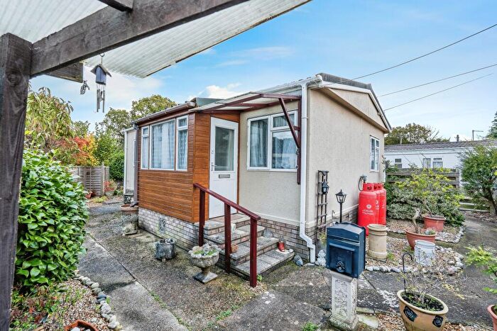 2 Bedroom Park Home For Sale In The Copse, Bourne Lane, Woodlands, Southampton, SO40