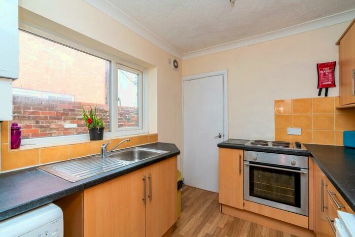 3 Bedroom House To Rent In Livingstone Road, Southampton, Hampshire, SO14