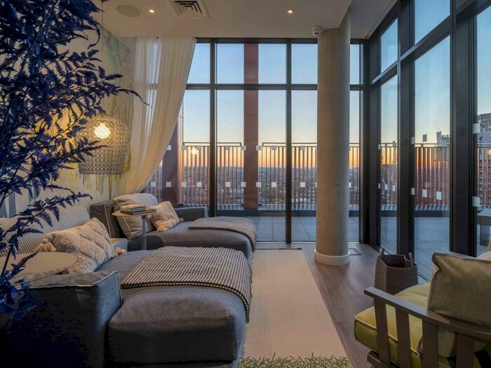 3 Bedroom Flat To Rent In New Kent Road, London, SE1