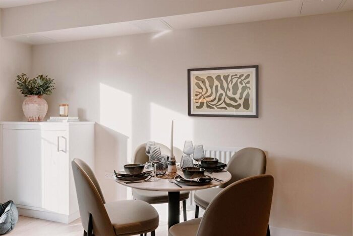 1 Bedroom Flat To Rent In Casa, Vista Park, Glasgow, G33