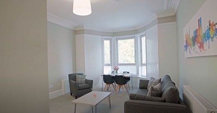3 Bedroom Flat To Rent In Baxter Park Terrace, Stobswell, Dundee, DD4