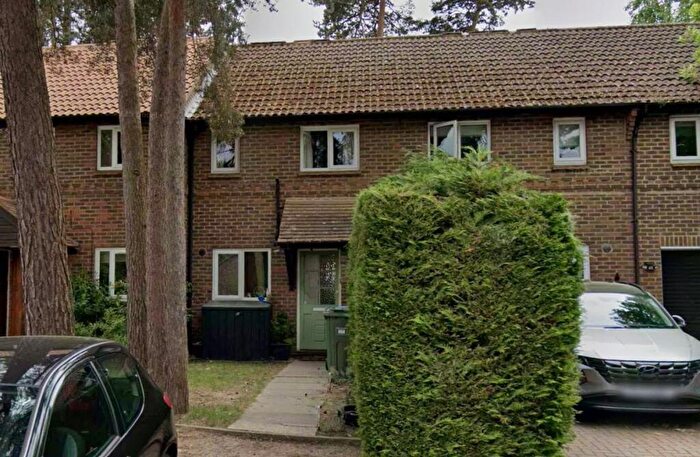 2 Bedroom Terraced House To Rent In Queens Pine, Bracknell, Berkshire, RG12