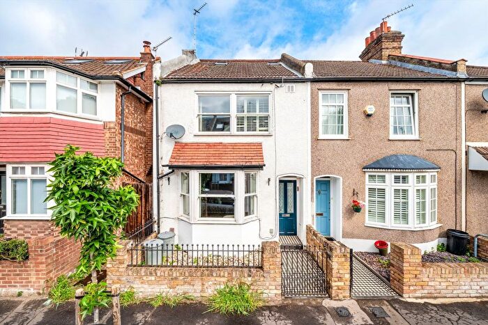3 Bedroom Terraced House For Sale In Gould Road, Twickenham, TW2
