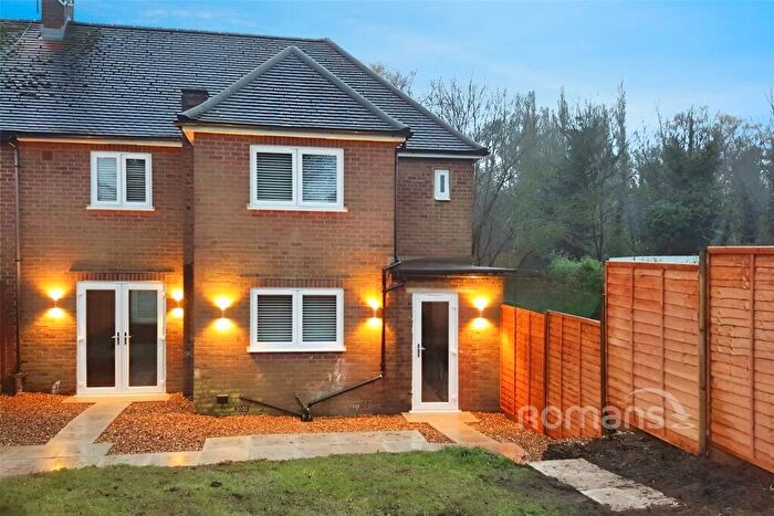4 Bedroom Semi-Detached House To Rent In Elizabeth Gardens, Ascot, SL5