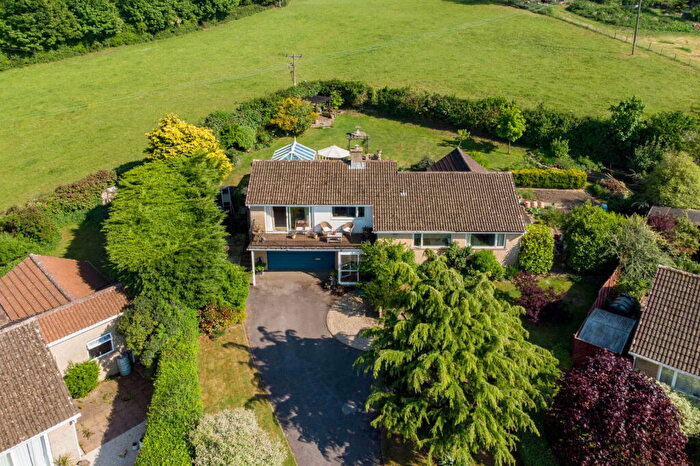 3 Bedroom Detached House For Sale In Mead Lane, Wanstrow, BA4