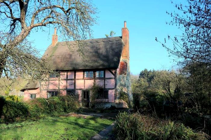 2 Bedroom Cottage To Rent In Nether Winchendon, Buckinghamshire, HP18