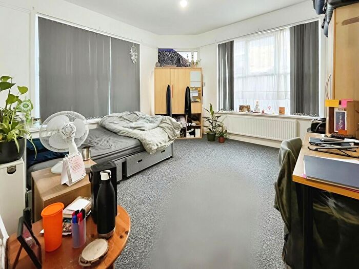 4 Bedroom Terraced House To Rent In Kingsley Street, Leicester, LE2