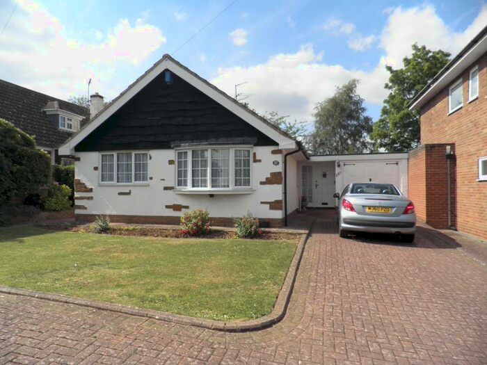 2 Bedroom Bungalow To Rent In Billing Road East, Northampton, NN3