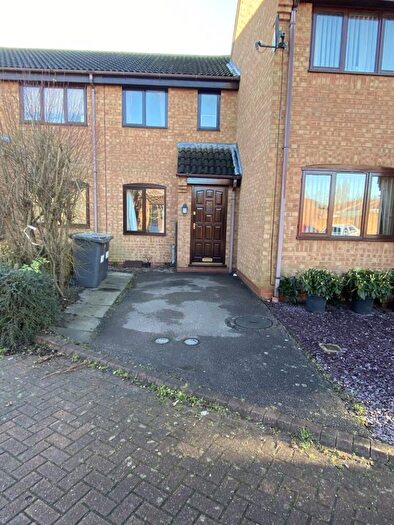 2 Bedroom Semi-Detached House To Rent In Johnson Close, Bedford, MK43