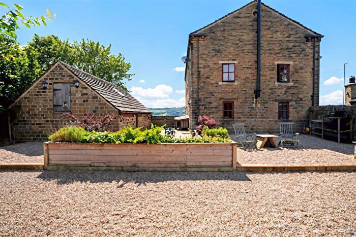 5 Bedroom Detached House For Sale In Rochdale Road, Greetland, Halifax, HX4