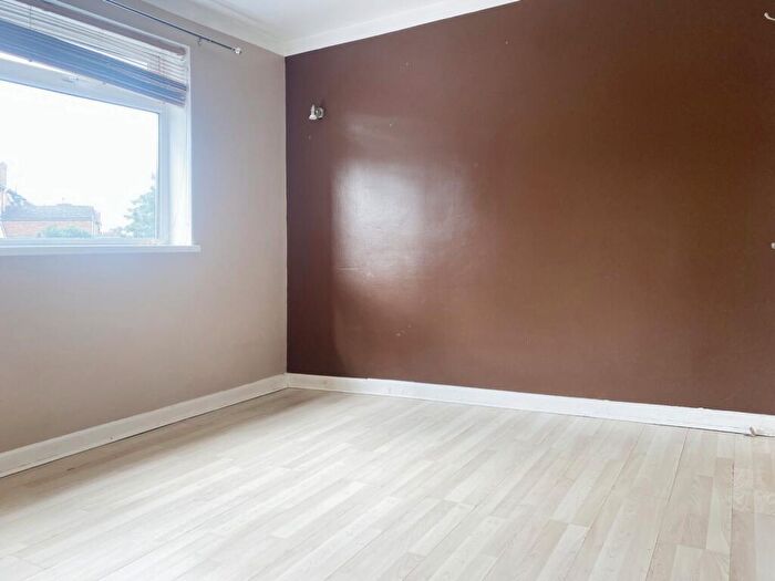 1 Bedroom Apartment For Sale In South Street, Banbury, Oxfordshire, OX16