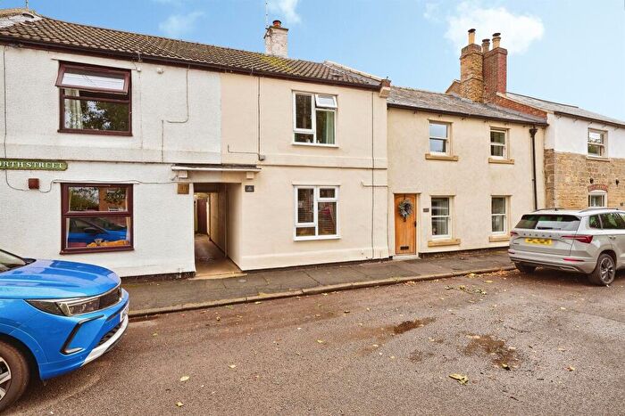 2 Bedroom Terraced House For Sale In North Street, Crowland, Peterborough, PE6
