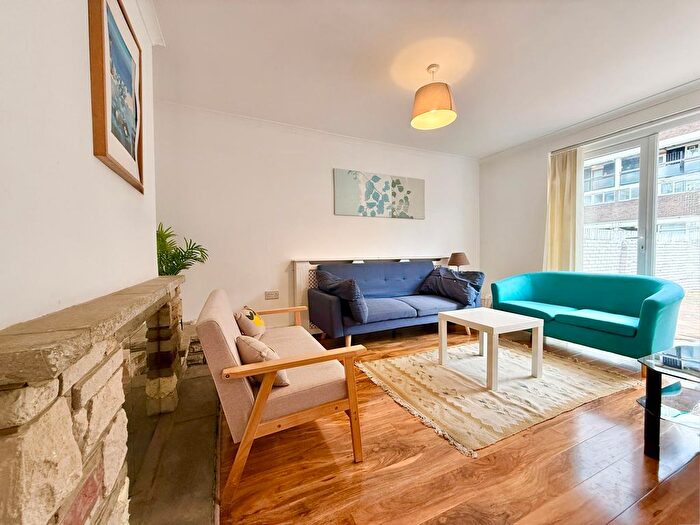4 Bedroom End Terrace House To Rent In Avis Square, London, E1