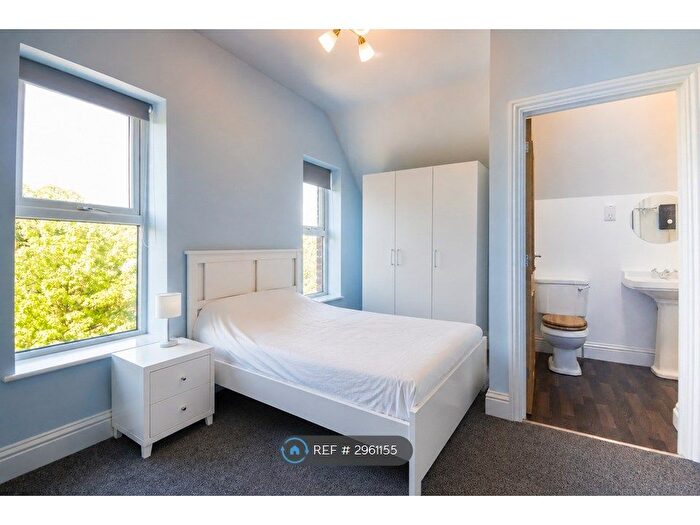 1 Bedroom Flat To Rent In Victoria Crescent, Eccles, Manchester, M30