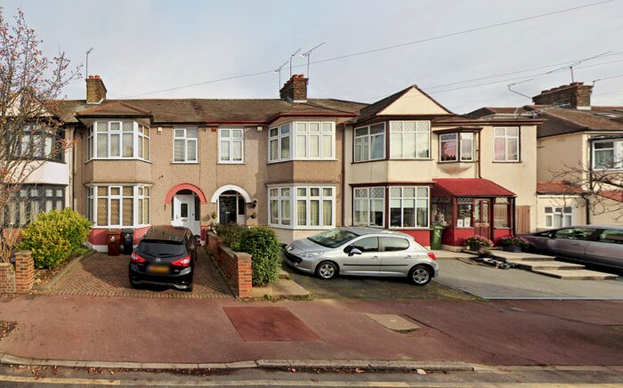 3 Bedroom Terraced House To Rent In Melford Avenue, Barking, IG11