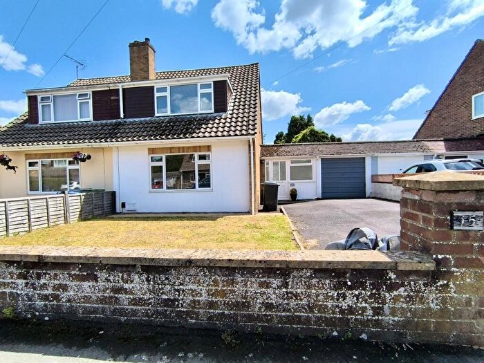 3 Bedroom House To Rent In Highbury Park, Warminster, BA12