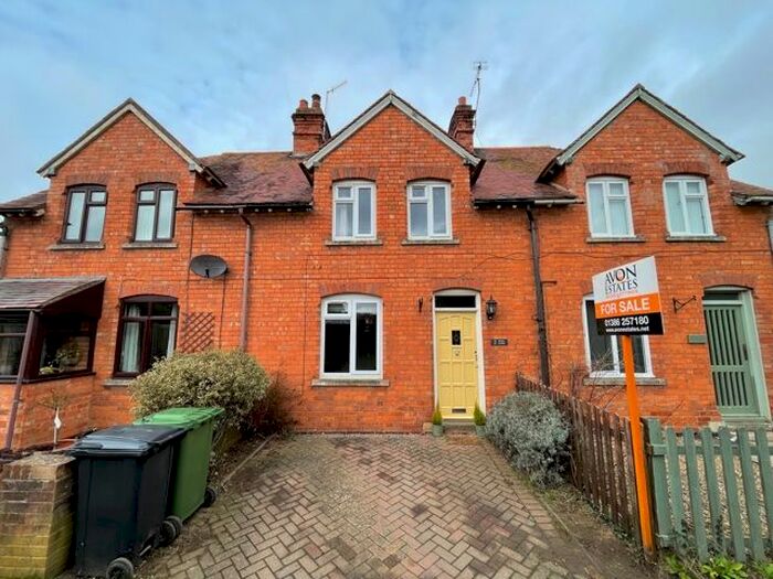 3 Bedroom Terraced House For Sale In Hughes Lane, Evesham, WR11