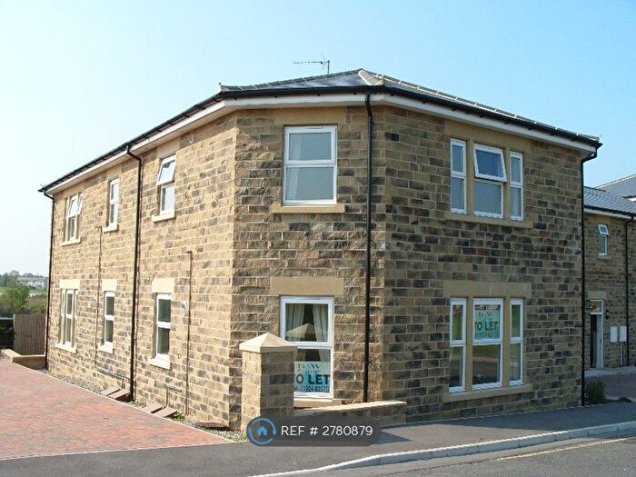 2 Bedroom Flat To Rent In Lower Station Road, Wakefield, WF6