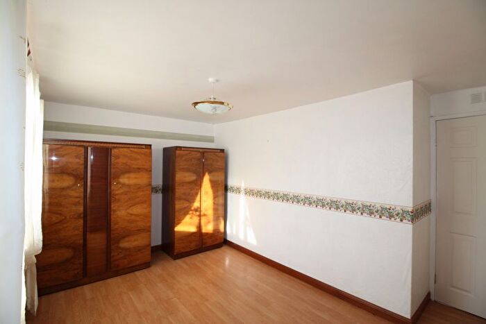 3 Bedroom Terraced House For Sale In Kellywood Crescent, Kincardine, Alloa, FK10