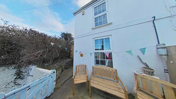 2 Bedroom End Of Terrace House To Rent In North Street, Northam, Bideford, EX39