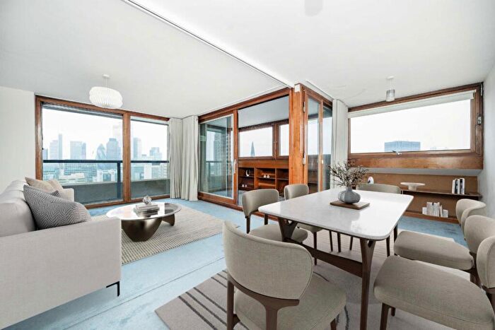 4 Bedroom Flat For Sale In Barbican, Lauderdale Tower, EC2Y