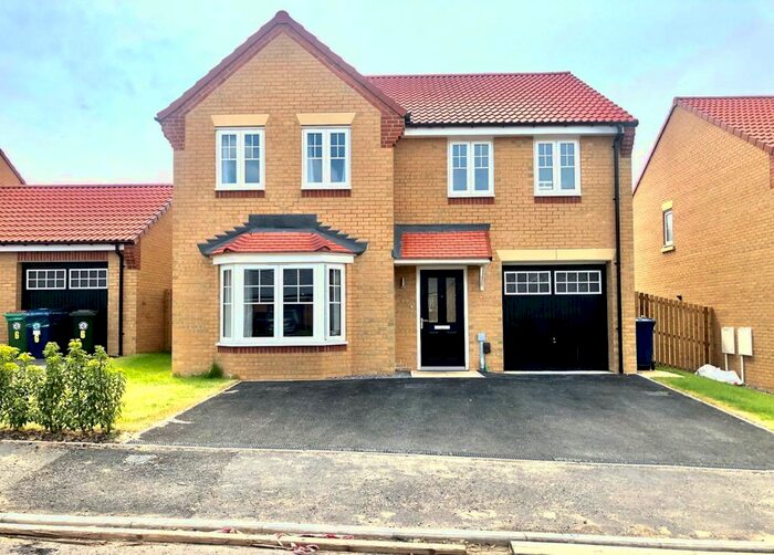 4 Bedroom Detached House For Sale In Siskin Close, Guisborough, North Yorkshire, TS14