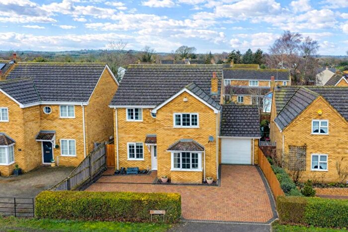 4 Bedroom Detached House For Sale In Potton Road, Hilton, Huntingdon, Cambridgeshire, PE28