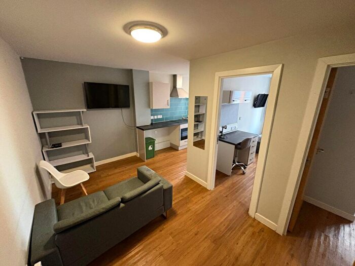 2 Bedroom Apartment For Sale In Newbank House, Queen Street, Sheffield, S1