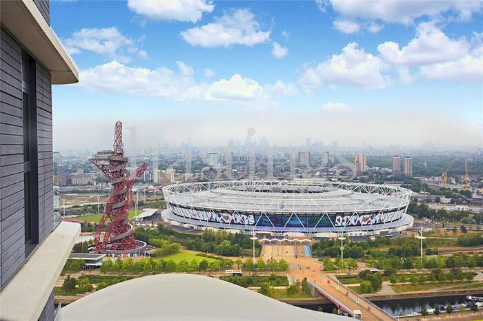 2 Bedroom Flat To Rent In Cassia Point, Glasshouse Gardens, London, E20