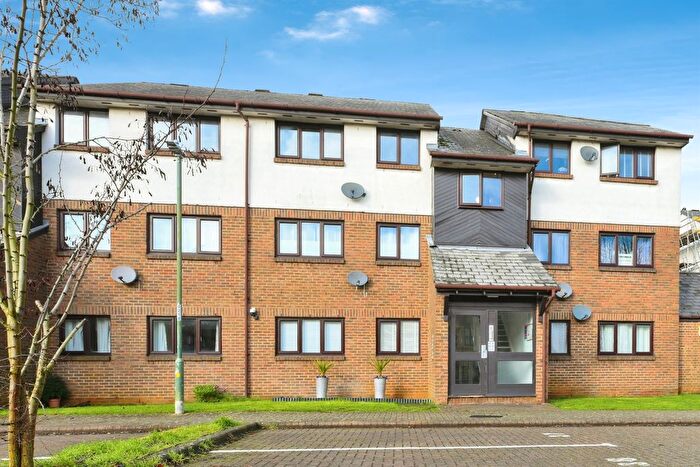 2 Bedroom Flat For Sale In Aylets Field, Harlow, CM18
