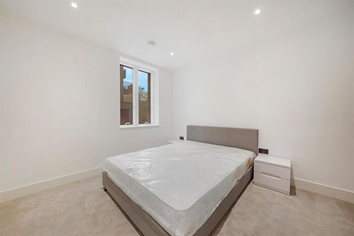 1 Bedroom Apartment To Rent In Papillon Apartment, Ocj, London, SW11