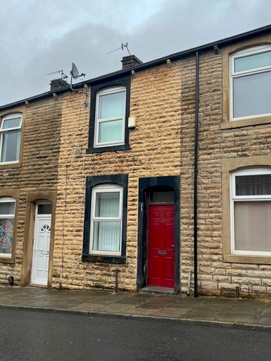 2 Bedroom Semi-Detached House To Rent In Parkinson Street, Burnley, BB11