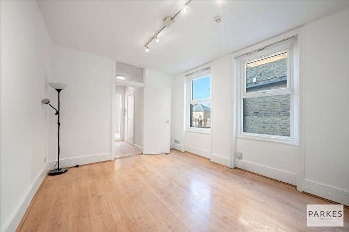 1 Bedroom Flat To Rent In Uxbridge Road, London, W12