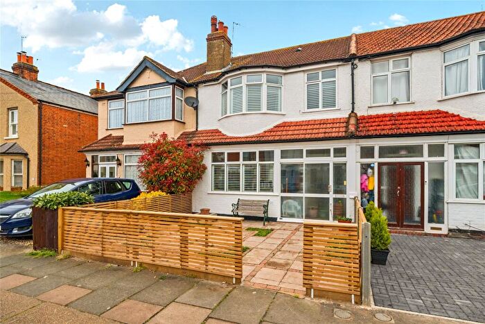 3 Bedroom Terraced House For Sale In Thornhill Road, Surbiton, KT6