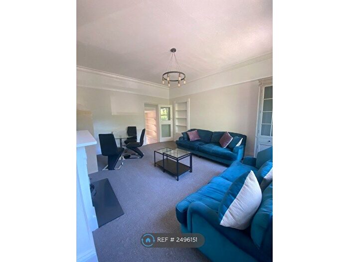 1 Bedroom Flat To Rent In Castlebar Road, London, W5