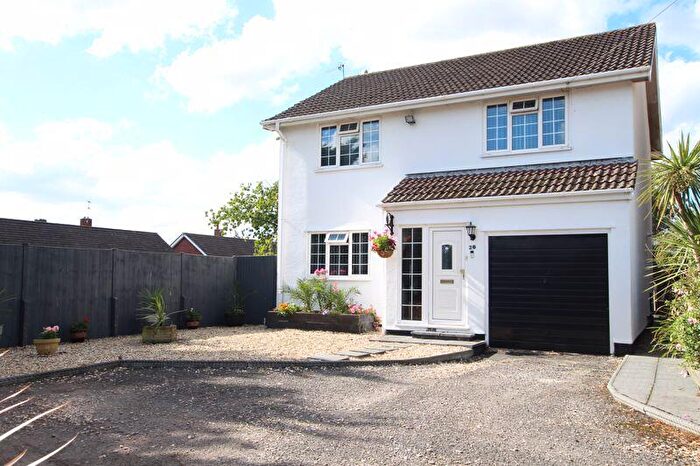4 Bedroom Detached House For Sale In Earlstone Close Longwell Green Bristol, BS30