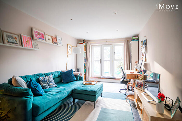 1 Bedroom Flat For Sale In Carfax House, Worcester Close, London, SE20