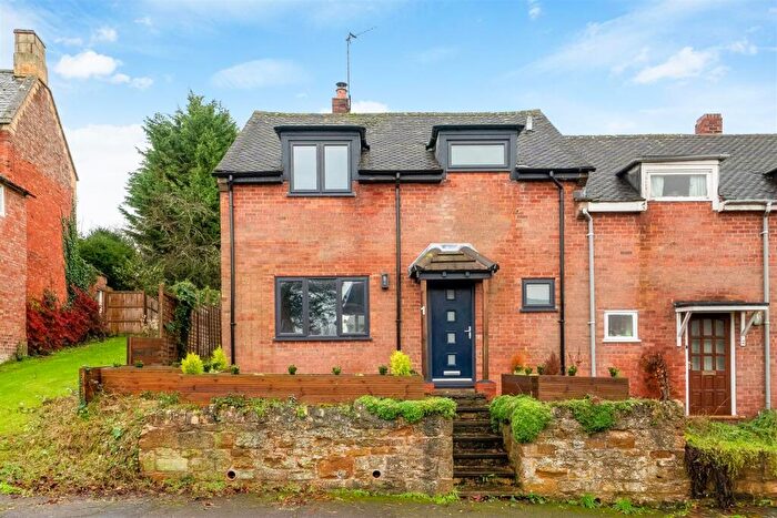 3 Bedroom End Of Terrace House For Sale In Chapel Gardens, Stretton On Fosse, Moreton-in-Marsh, GL56