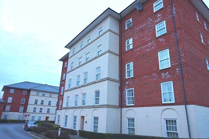 2 Bedroom Flat To Rent In Harescombe Drive, Gloucester, GL1