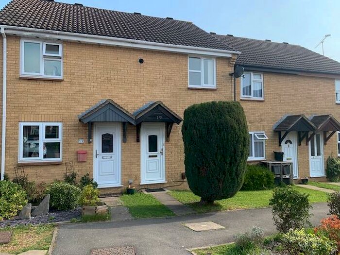 2 Bedroom House To Rent In Colmworth Close, Lower Earley, Reading, RG6