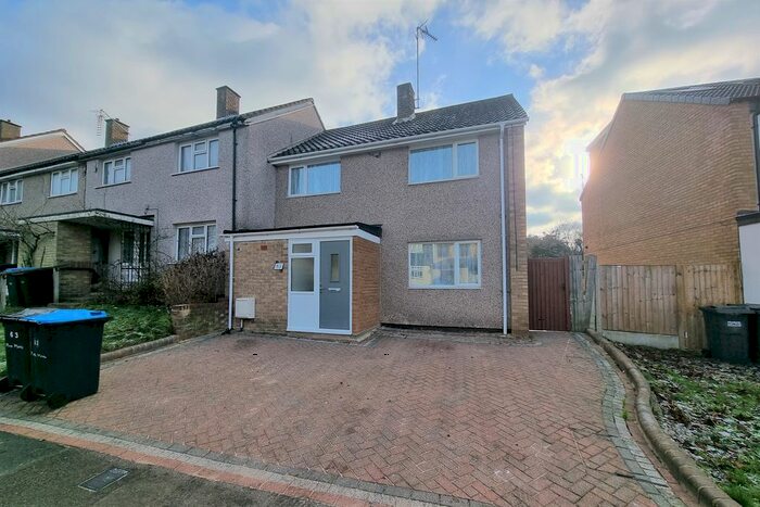 3 Bedroom End Of Terrace House To Rent In Park Mead, Harlow, CM20