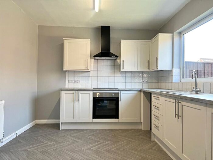 3 Bedroom End Of Terrace House To Rent In Henry Street, Grimsby, North East Lincolnshire, DN31