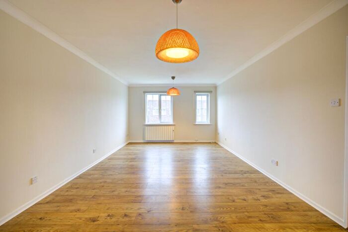 2 Bedroom Flat To Rent In Rowes Mews, St Peters Basin, NE6
