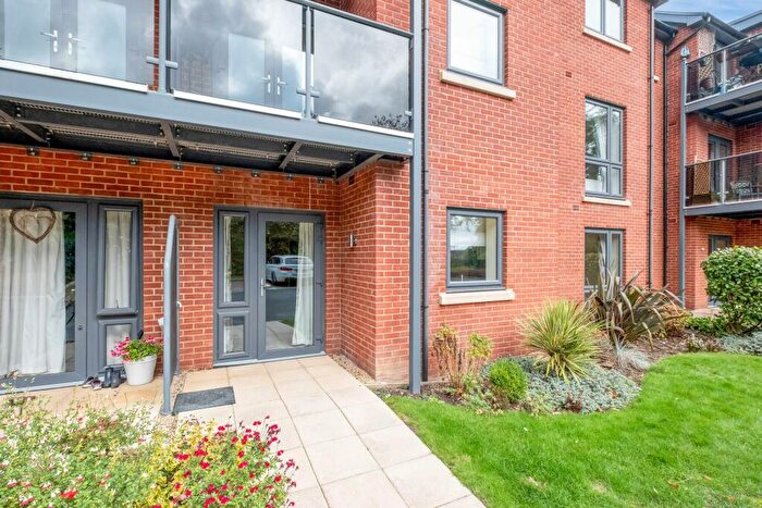 2 Bedroom Apartment To Rent In Lonsdale Park, Oakham, LE15