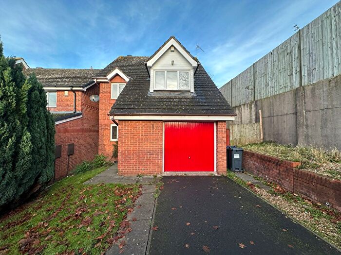 3 Bedroom Detached House To Rent In Kings Terrace, Kings Heath, B14
