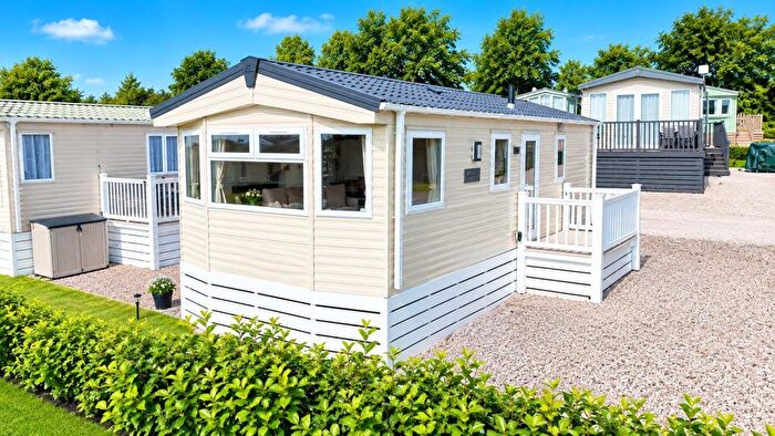2 Bedroom Park Home For Sale In Capernwray, Carnforth, LA6