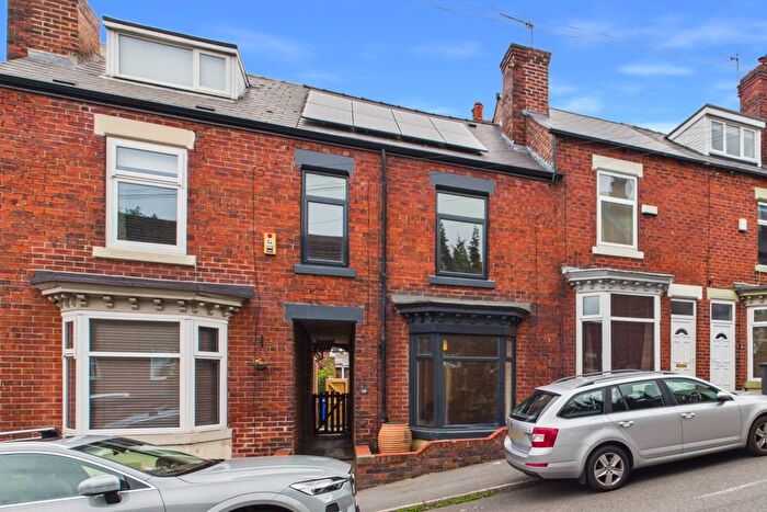 3 Bedroom Terraced House For Sale In Meersbrook Avenue, Sheffield, South Yorkshire, S8